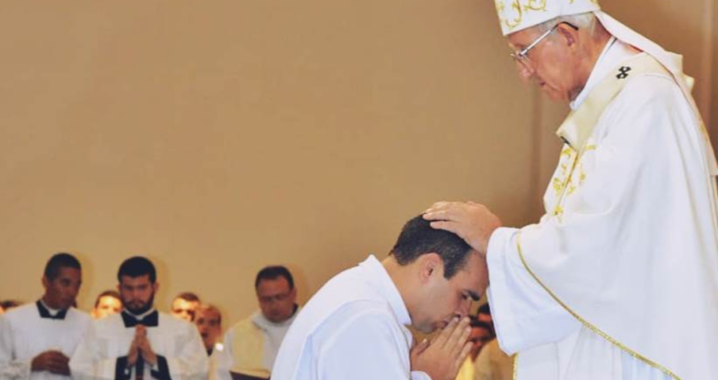 O que é um diácono para a igreja? 6 regras para se tornar um diácono ...